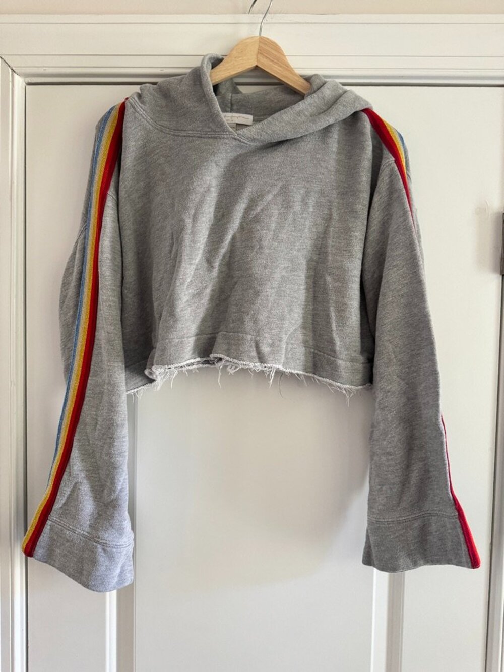 Spiritual Gangster Gray Rainbow Stripe Cropped Hoodie We Are One Size M - Picture 2 of 5